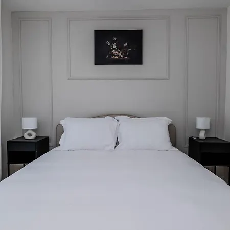 Adam Suites Courcouronnes Buitenkant foto